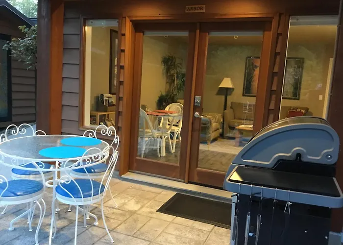 Nestledown B&B
